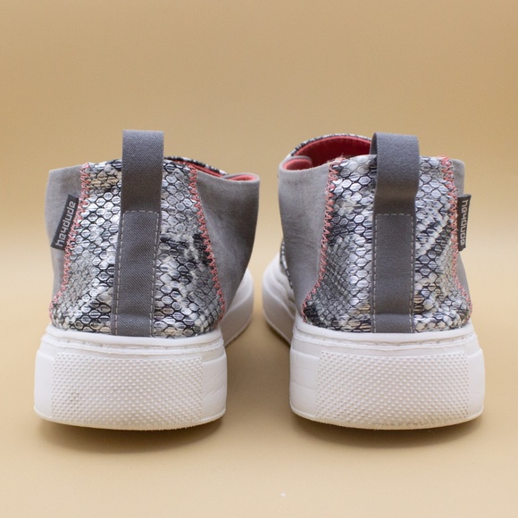 Hey Dudes Peyton Snake Grey Slip On Shoes Women's Size 9 - Picture 4 of 8